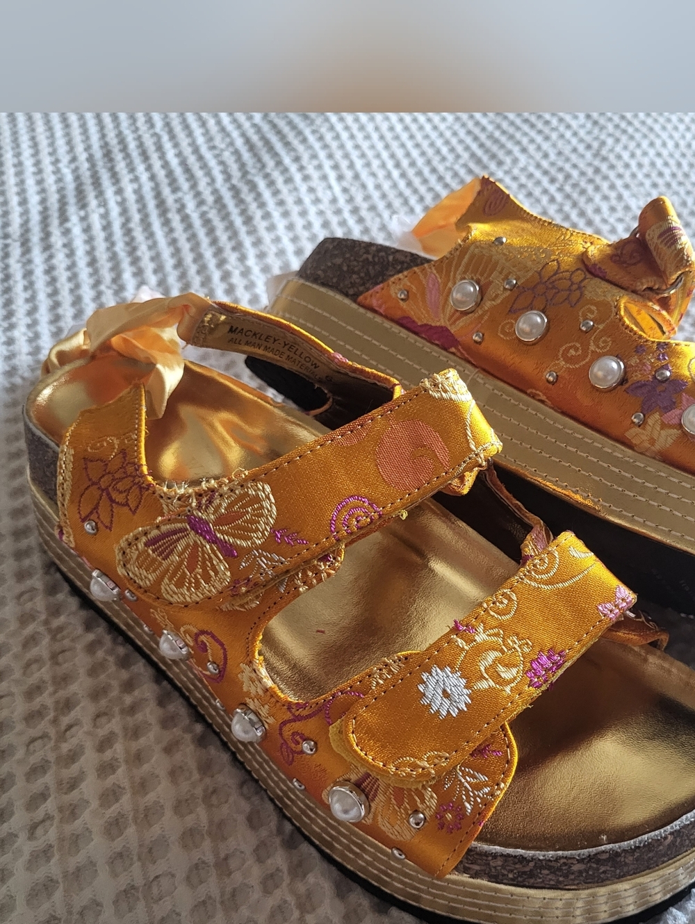 Azalea Wang Mackley Platform Sandals| Women's | Bright Yellow Mustard Size 6 NEW